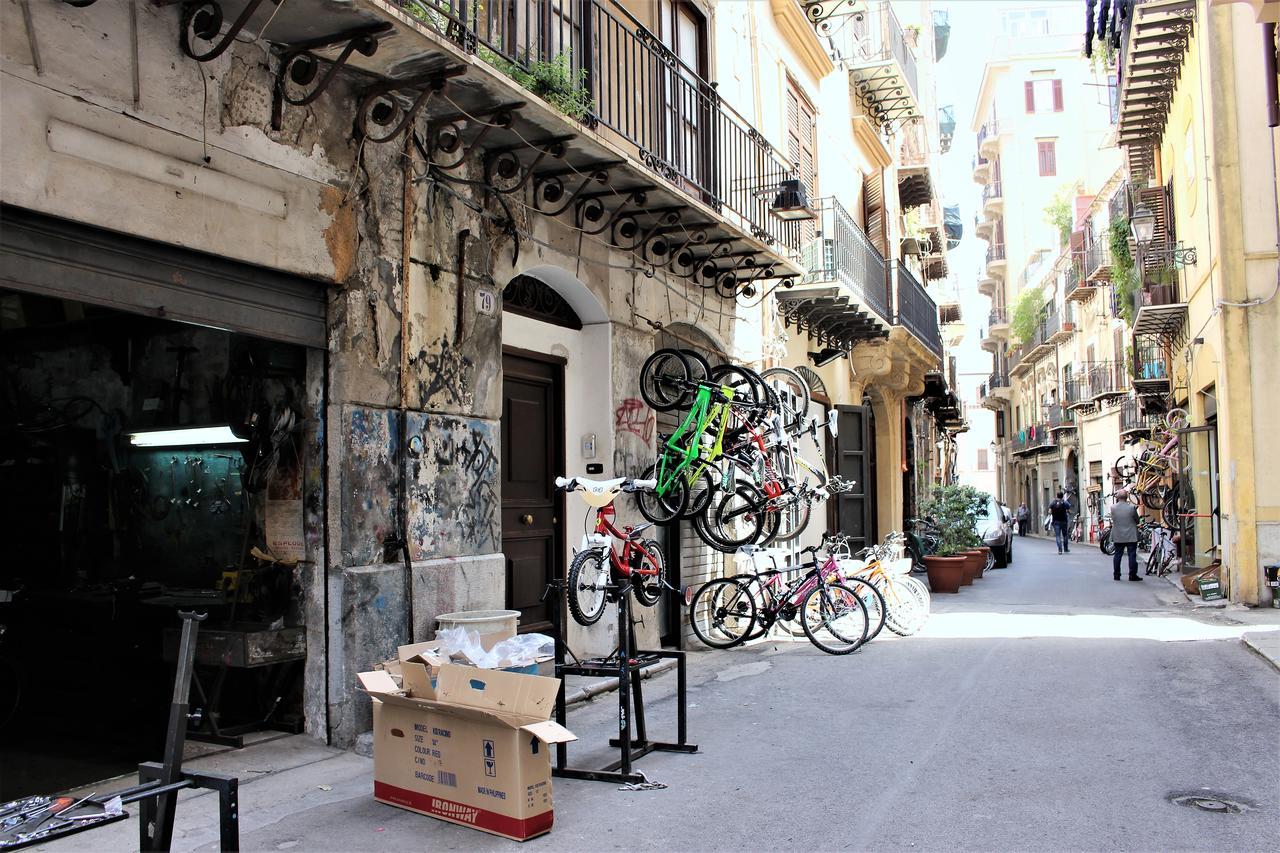 La Via Delle Biciclette Bed & Breakfast Palermo Exterior photo